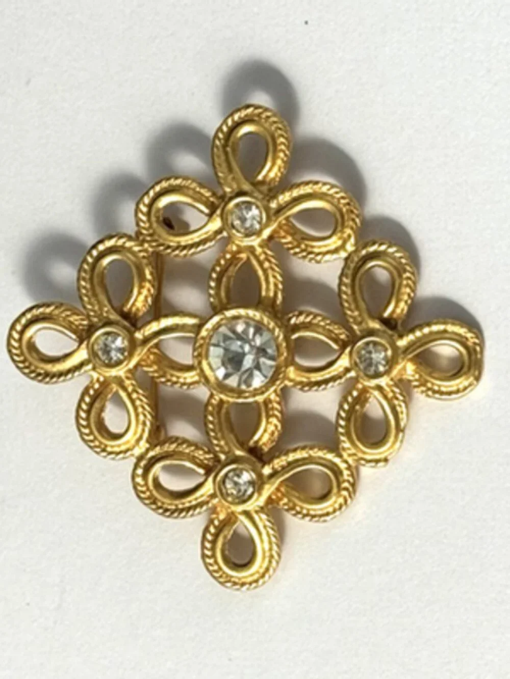 Vintage Gold Tone Filigree Flower Brooch Pin Clear Rhinestones Celtic Knot